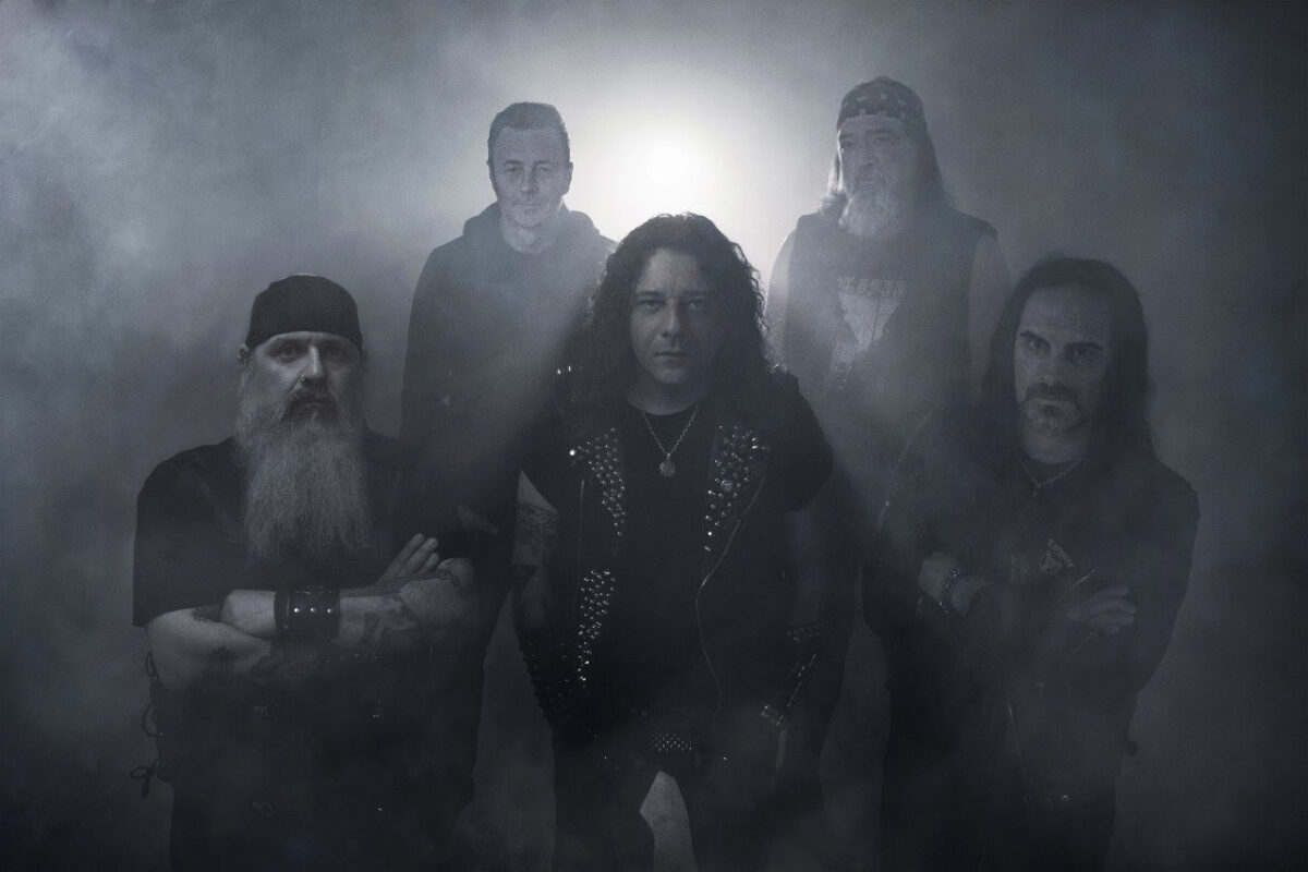 Doomraiser present “Dark Omens” single