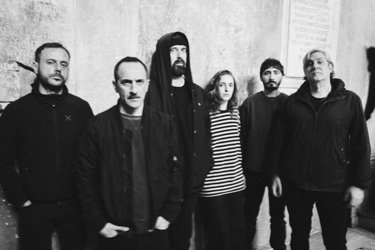Feldspar stalwarts premiere “18 Karat” single