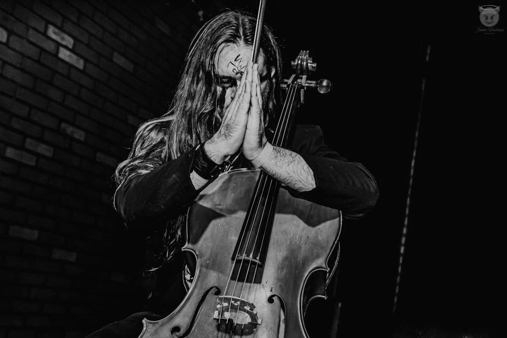 Hvile I Kaos Unveil Their Final Act Of Black Ritual Chamber Music Hvile I Kaos Unveil Their Final Act Of Black Ritual Chamber Music