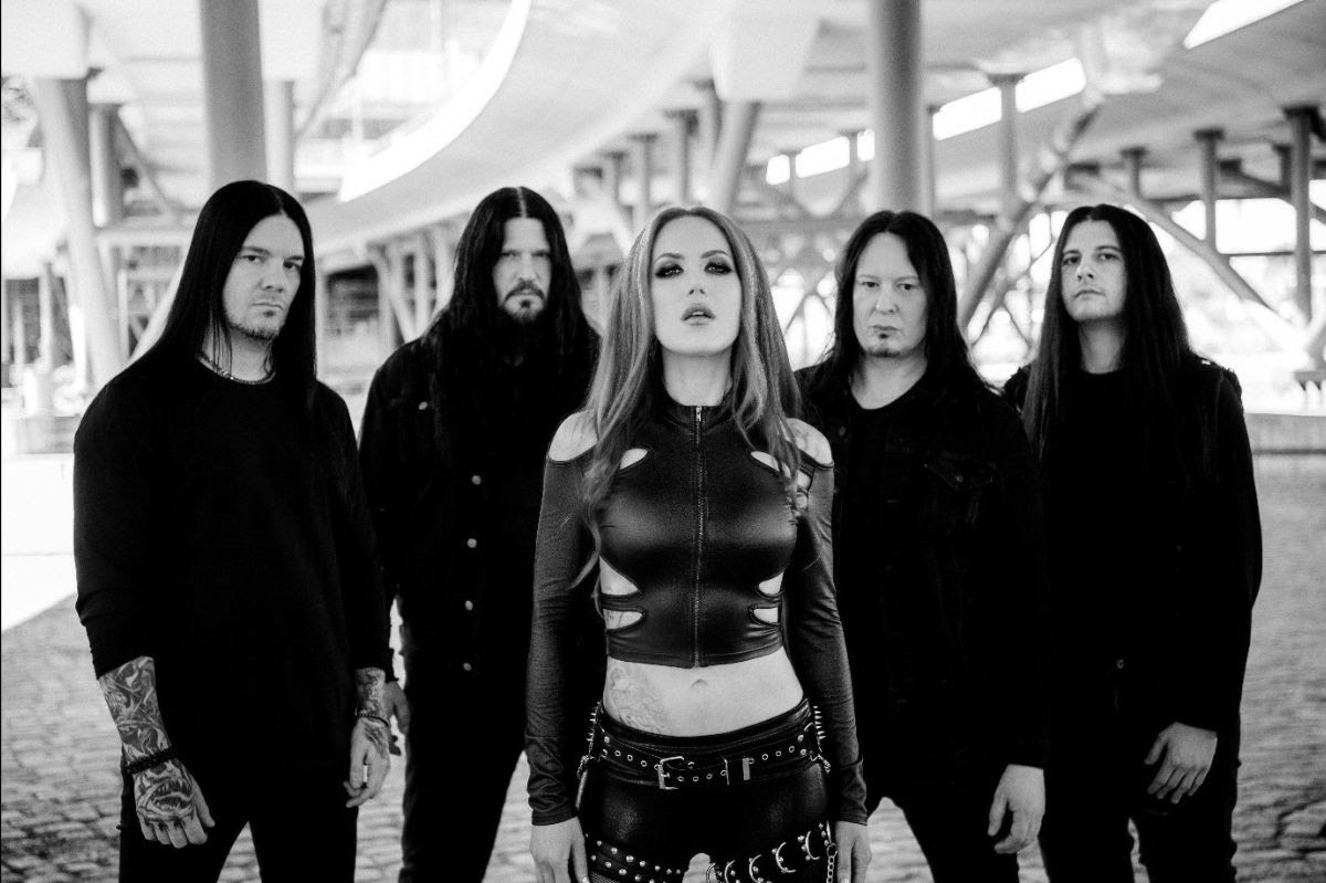 Arch Enemy premiers new video for “A Million Suns”
