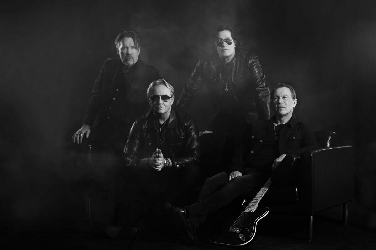 Roulette release “Fire In Your Eyes” single