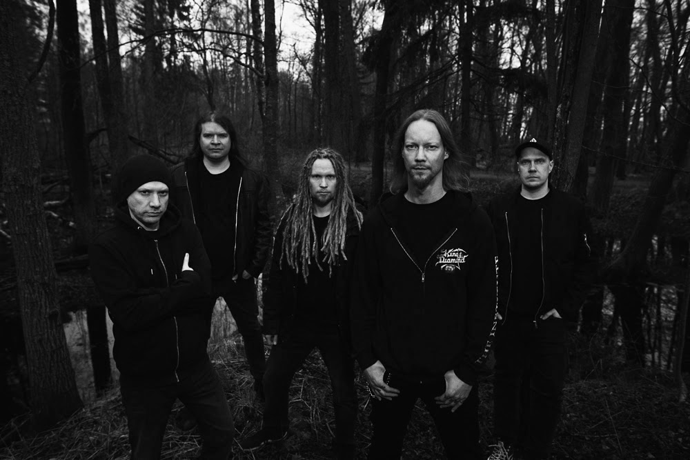 Warmen released  first single and lyric video