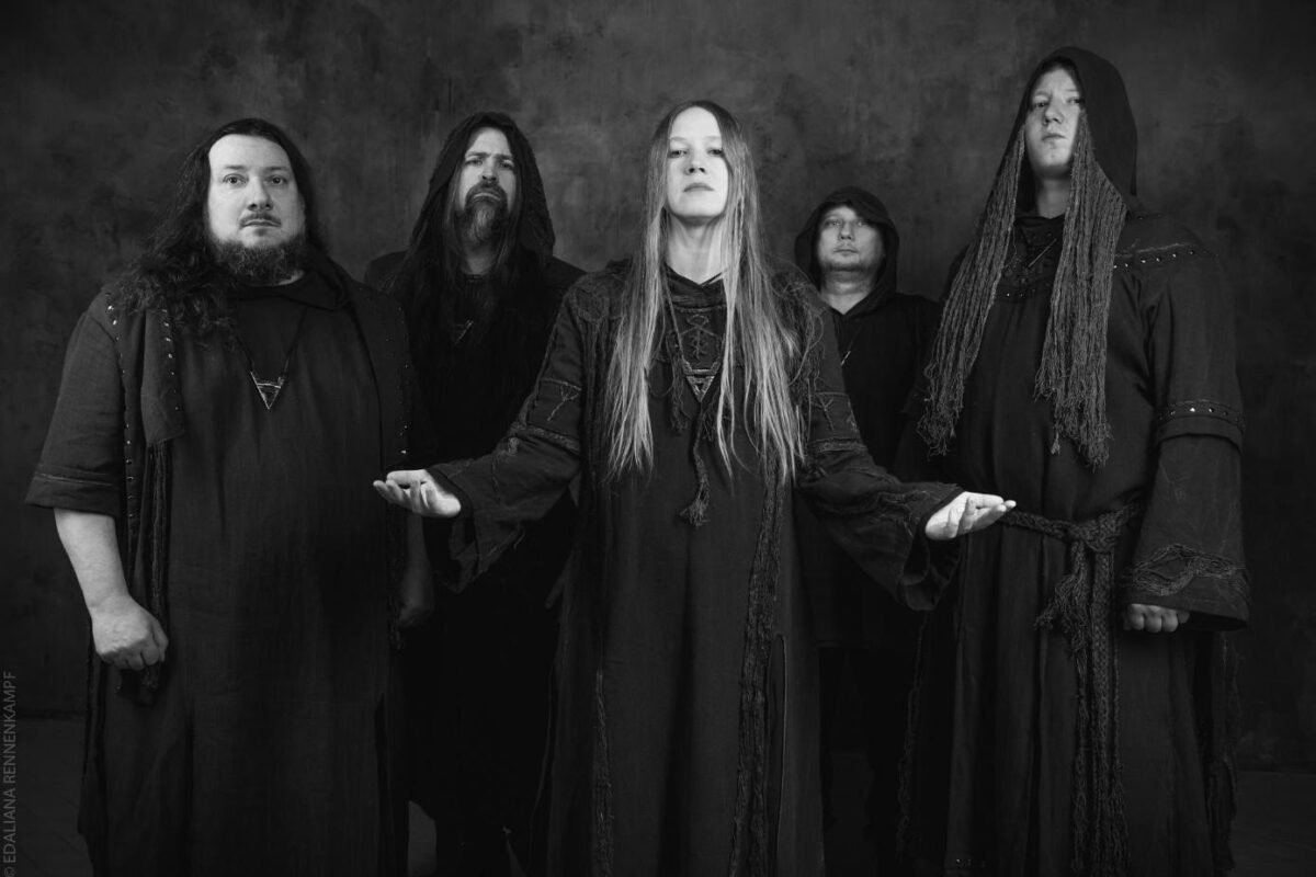Arkona surprise with new single “Cectpa”