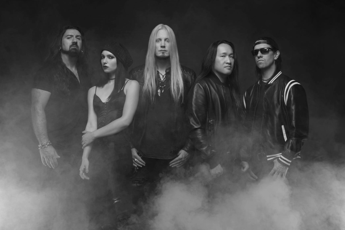 Dragonforce surprise with alternate version of “Burning Heart”